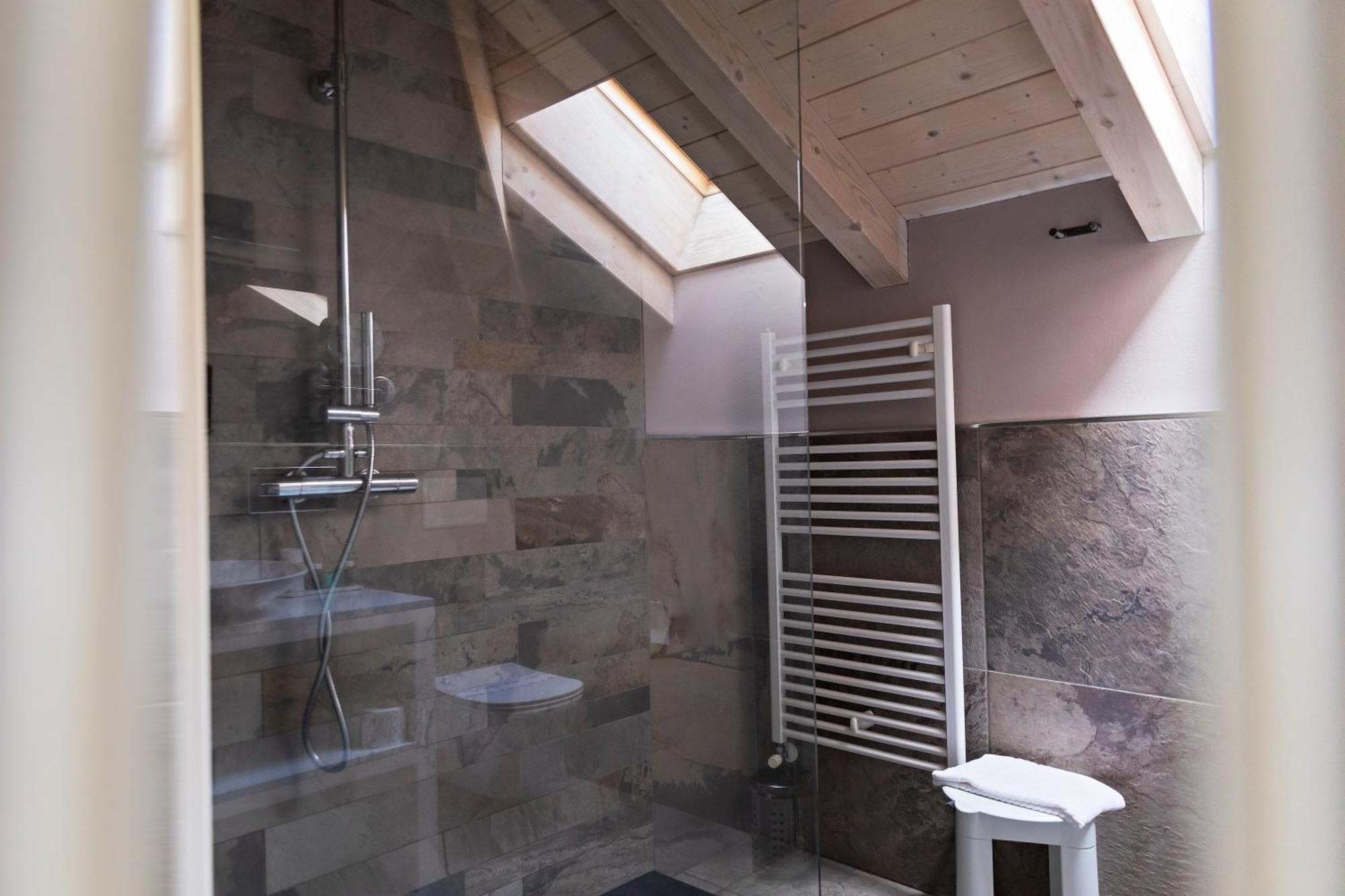 Relais Villa Porta Luino Eksteriør bilde