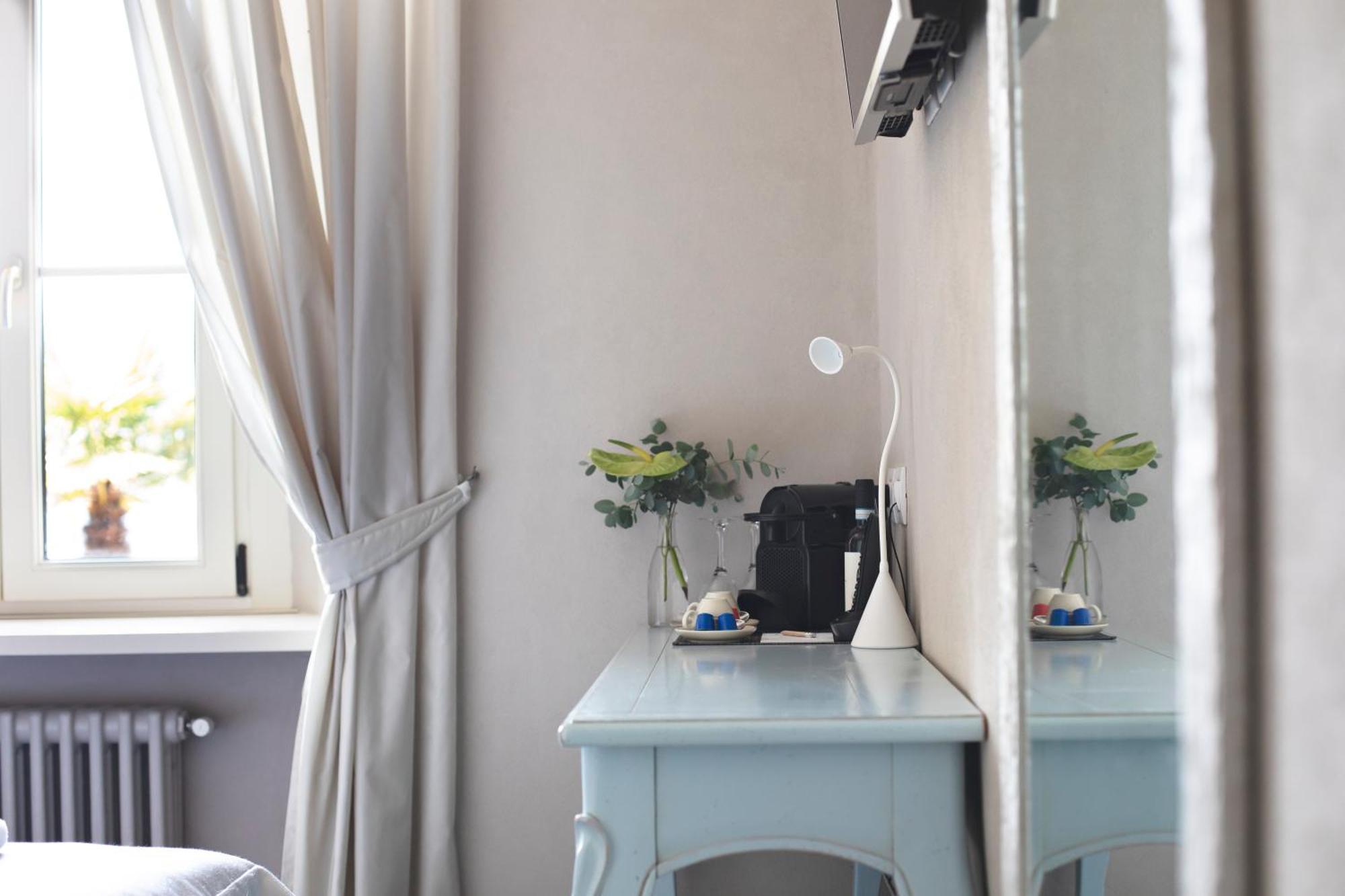 Relais Villa Porta Luino Eksteriør bilde