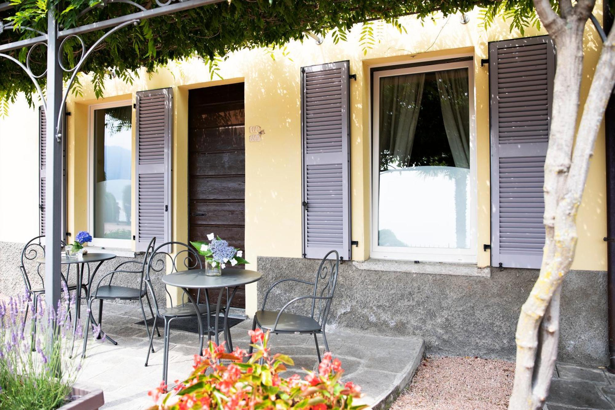 Relais Villa Porta Luino Eksteriør bilde