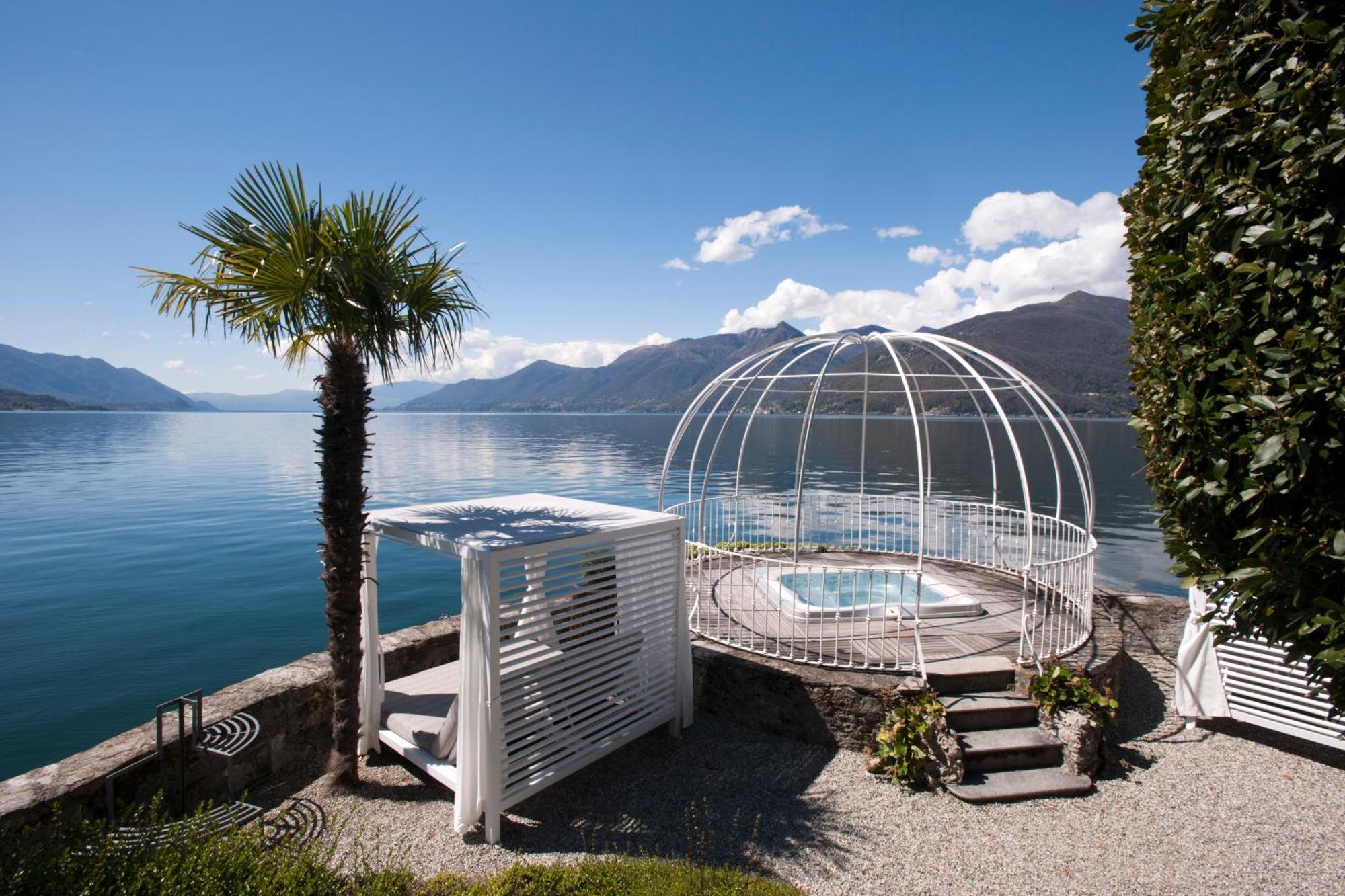 Relais Villa Porta Luino Eksteriør bilde